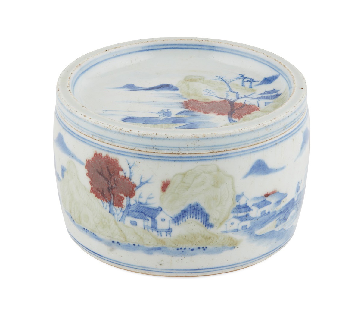 UNDERGLAZE BLUE, COPPER-RED AND CELADON-DECORATED BOX AND COVER QING DYNASTY, 18TH CENTURY 清 紹文堂款 釉下三彩山水人物紋蓋盒